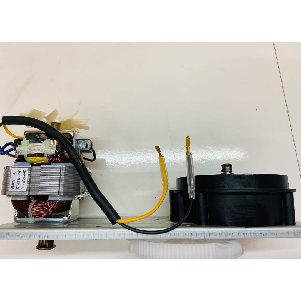 motor e kit de engrenagem da batedeira Mondial