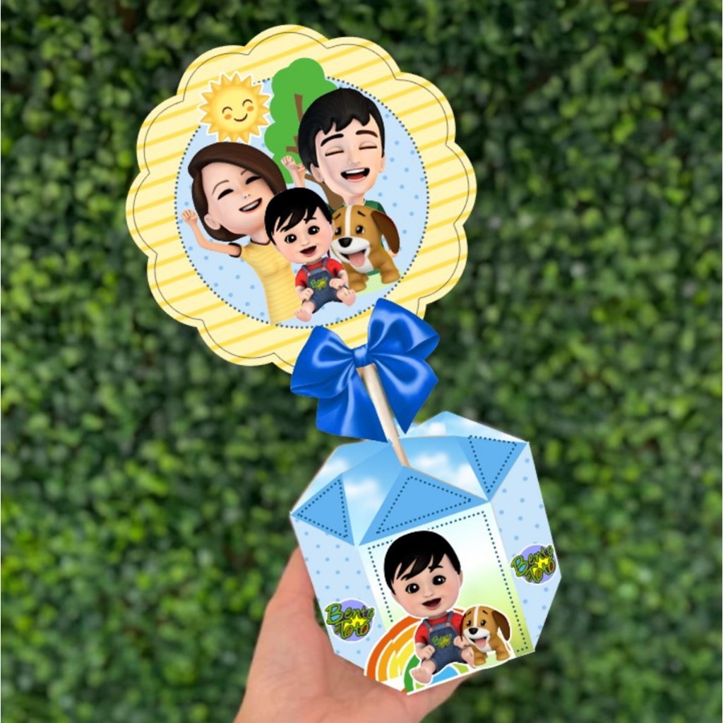 Kit de Centro de mesa  Bento e Toto| Arranjo Enfeite Cachepô | Lembrancinha | Festa | Personalizado