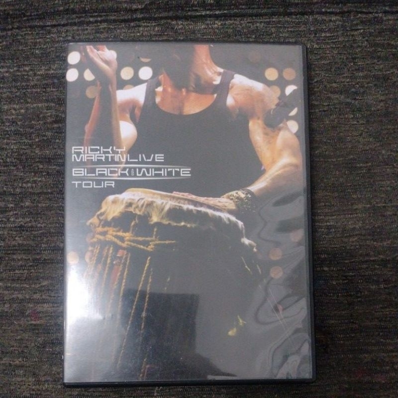 DVD Ricky Martin Live Black and White tour