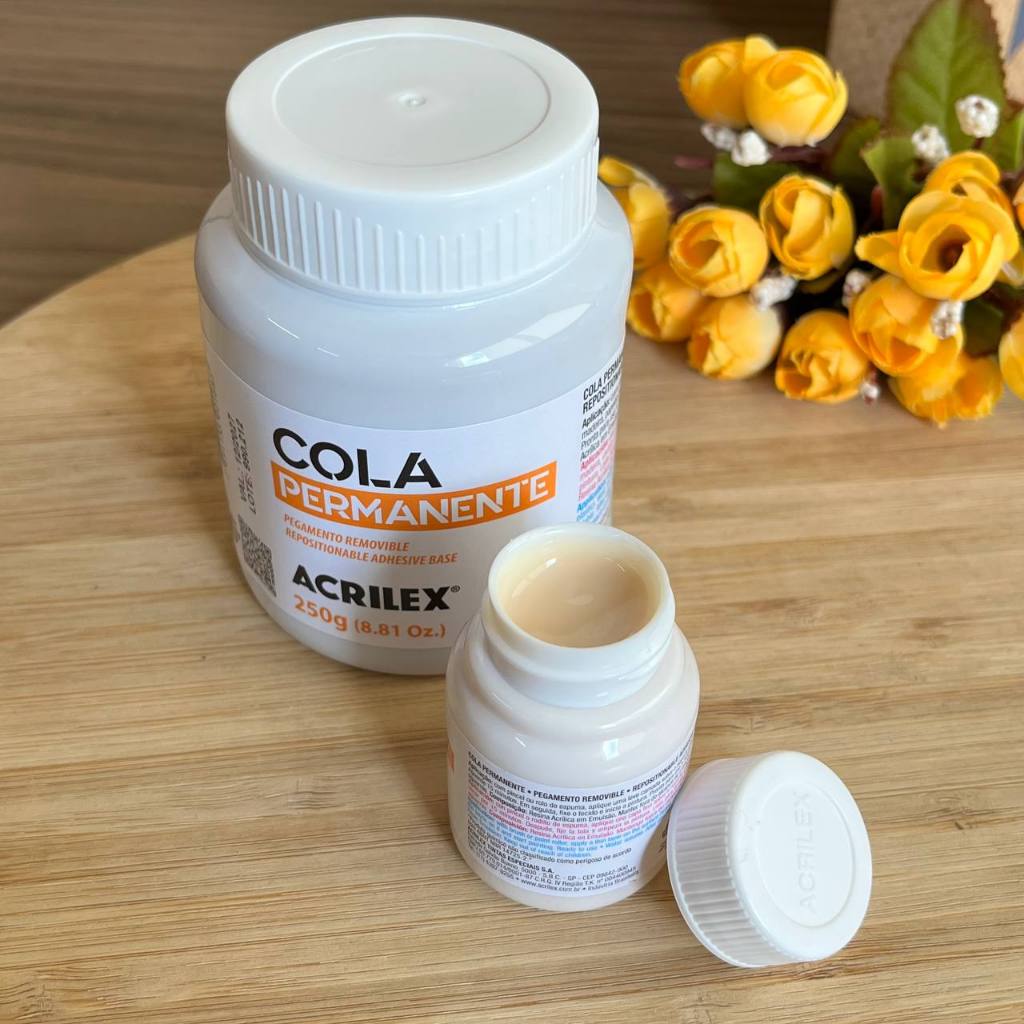 Cola Permanente Acrilex 37gr OU 250G (pode ser usada para reposição de cola em base de corte silhouette) em Oferta na Shopee