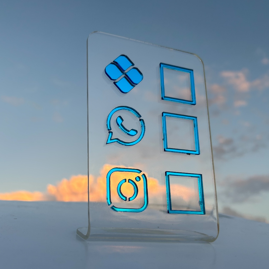 Placa Pix WhatsApp Instagram Espelhado Display de Mesa em Acrílico para Atendimento e Pagamento