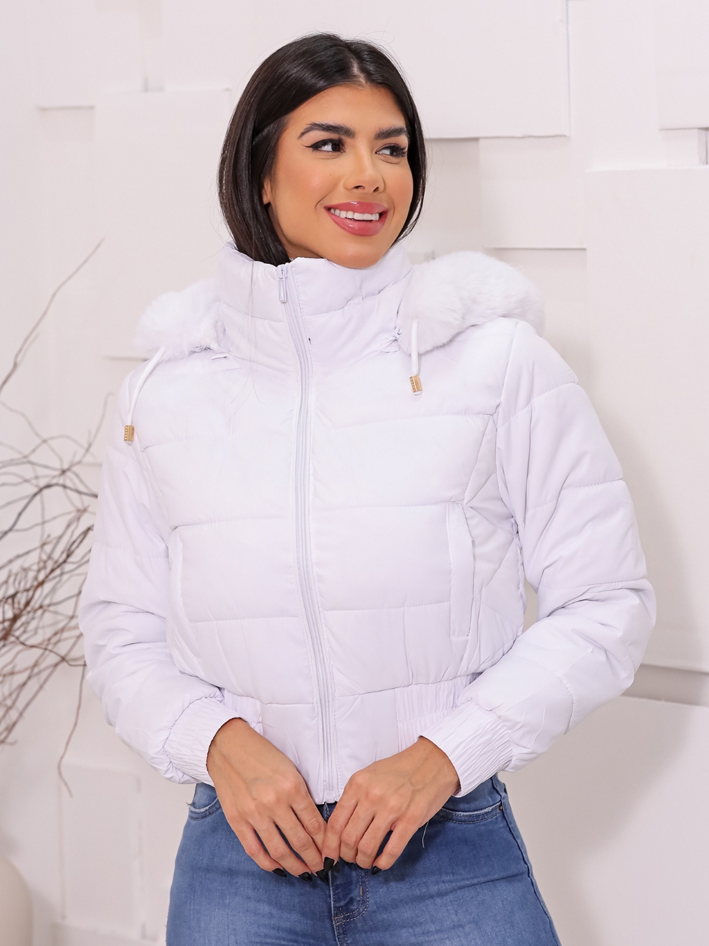 Jaqueta Puffer Feminina Cropped Curta Impermeável Bobojaco Pelúciada Casaco Frio Inverno Quentinha