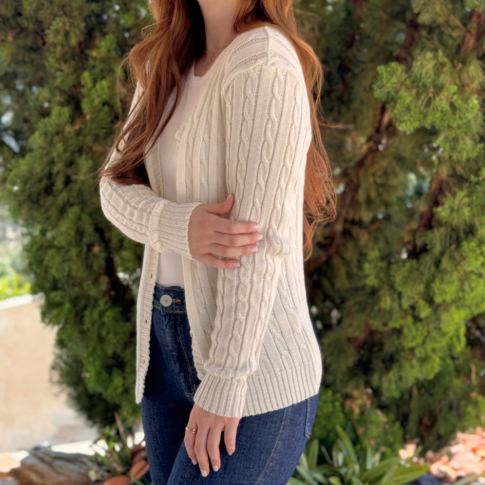 Casaco Tricot Off White Feminino Básico Tranças Aberto com Botões Inverno Cardigan Frio em Oferta na Shopee