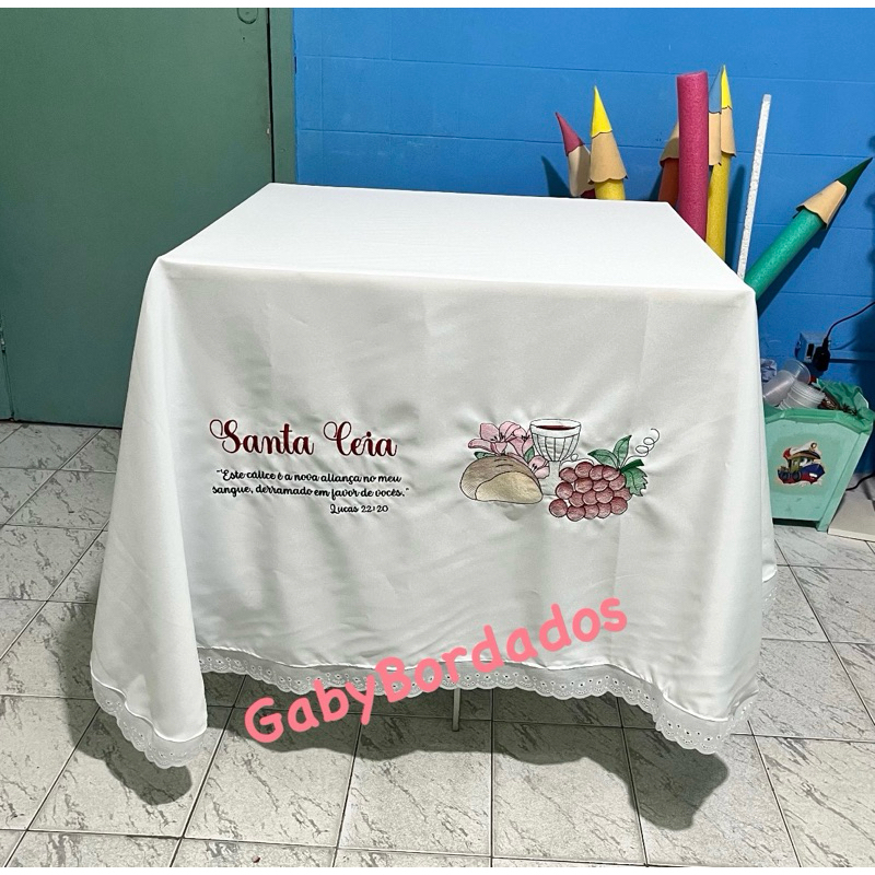 Toalha de Mesa Bordada Santa Ceia - Mod 3 em Oferta na Shopee