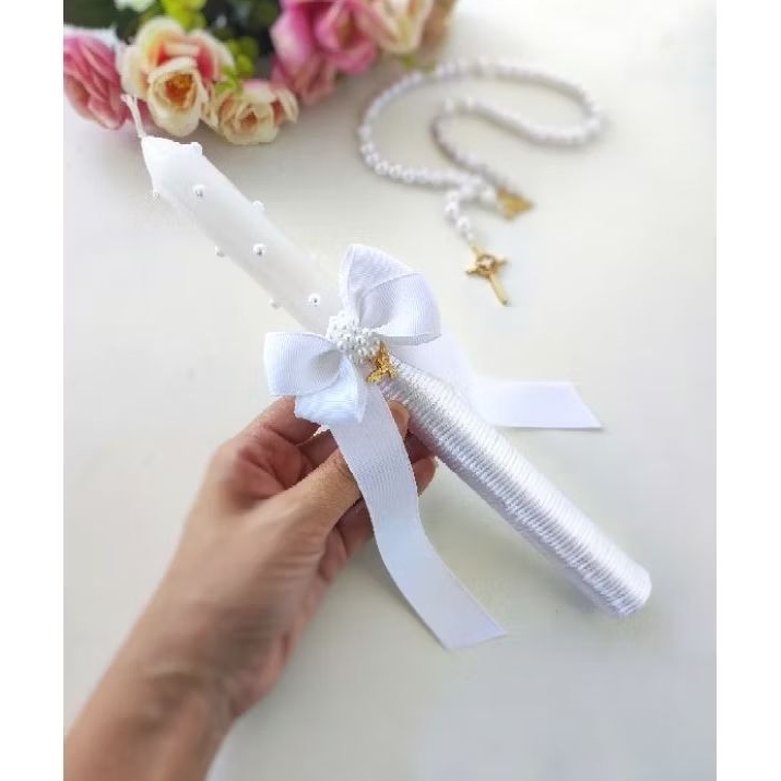VELA PARA BATISMO/BATIZADO, LAÇO DE FITA BORDADO COM PINGENTE DO DIVINO ESPÍRITO SANTO