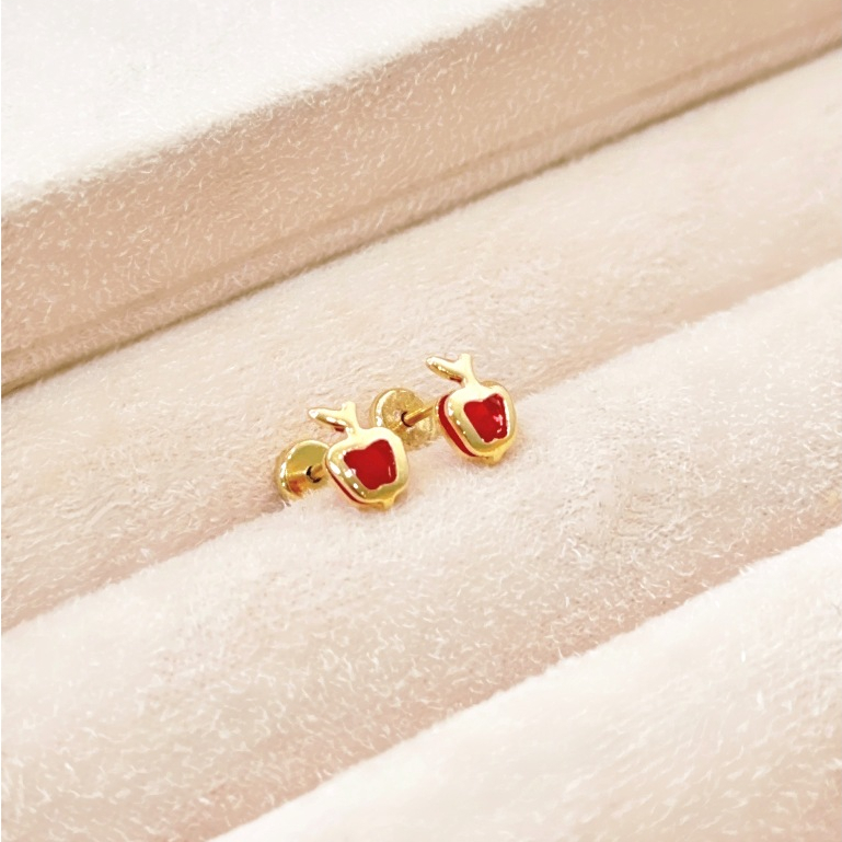 Brinco Infantil Maça com Zircônia Folheado a Ouro 18K - Hipoalergênico com Tarraxa Baby de Segurança