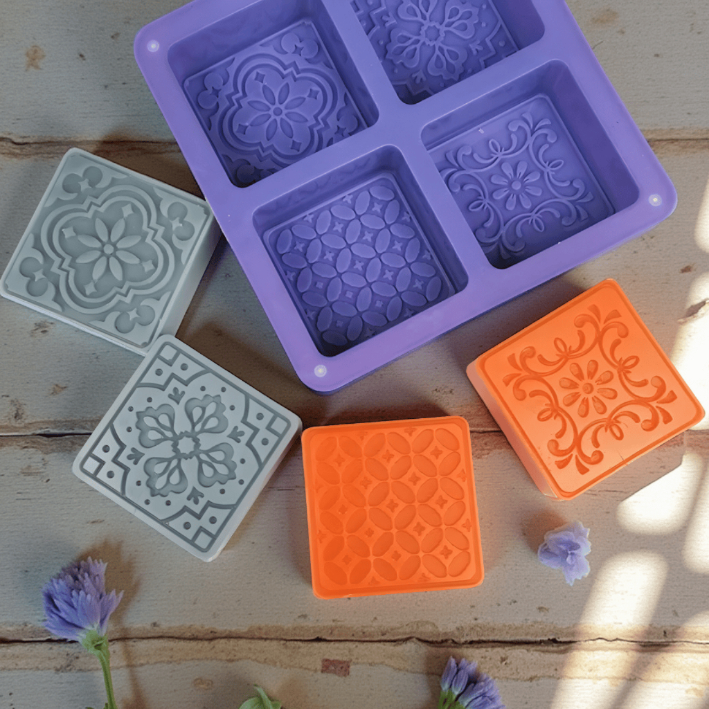 Molde De Silicone Sabonete Artesanal 110g Forma Desenhada Texturizada Arabesco 4 Cavidades Quadrado em Oferta na Shopee