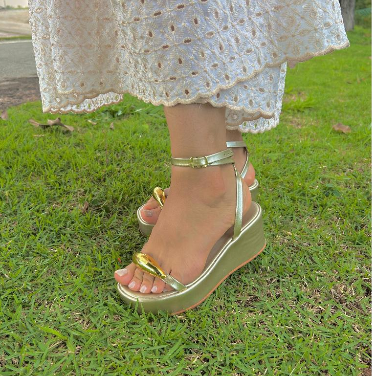 Sandália Feminina Confortável Salto Alto Anabela Plataforma Flat Confortável Feminino em Oferta na Shopee