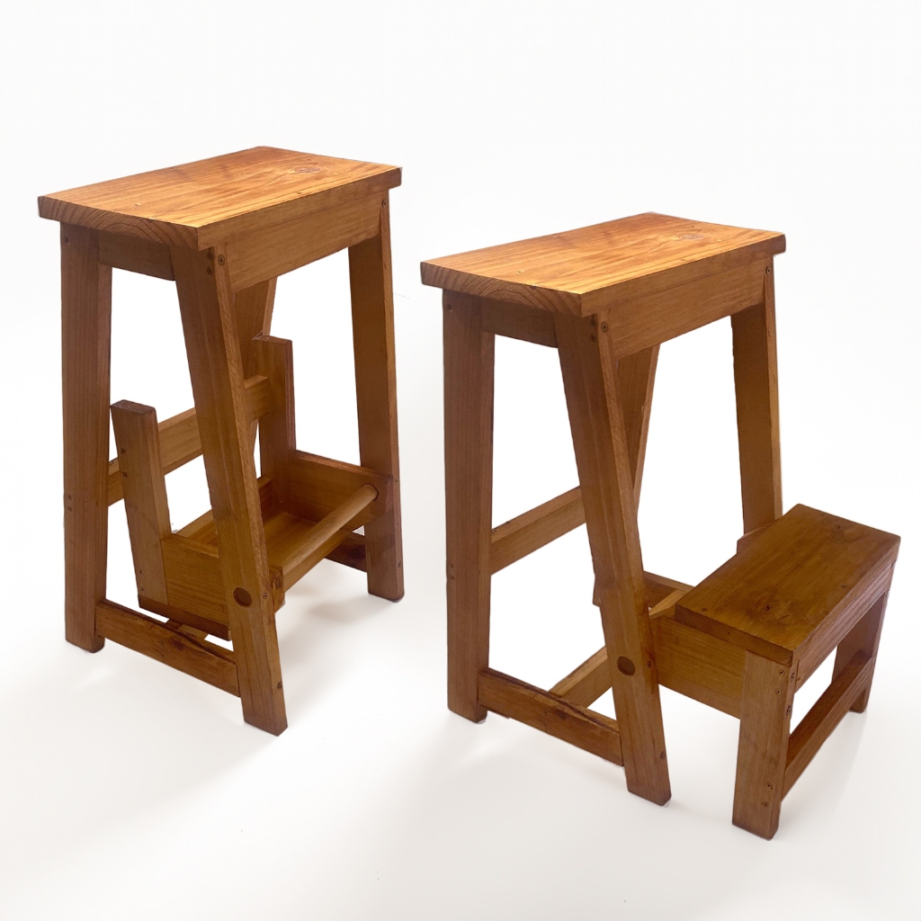 Banqueta Escada Dobrável com Verniz Imbuia | Degrau Retrátil | Antimofo e Resistente - 150kg em Oferta na Shopee