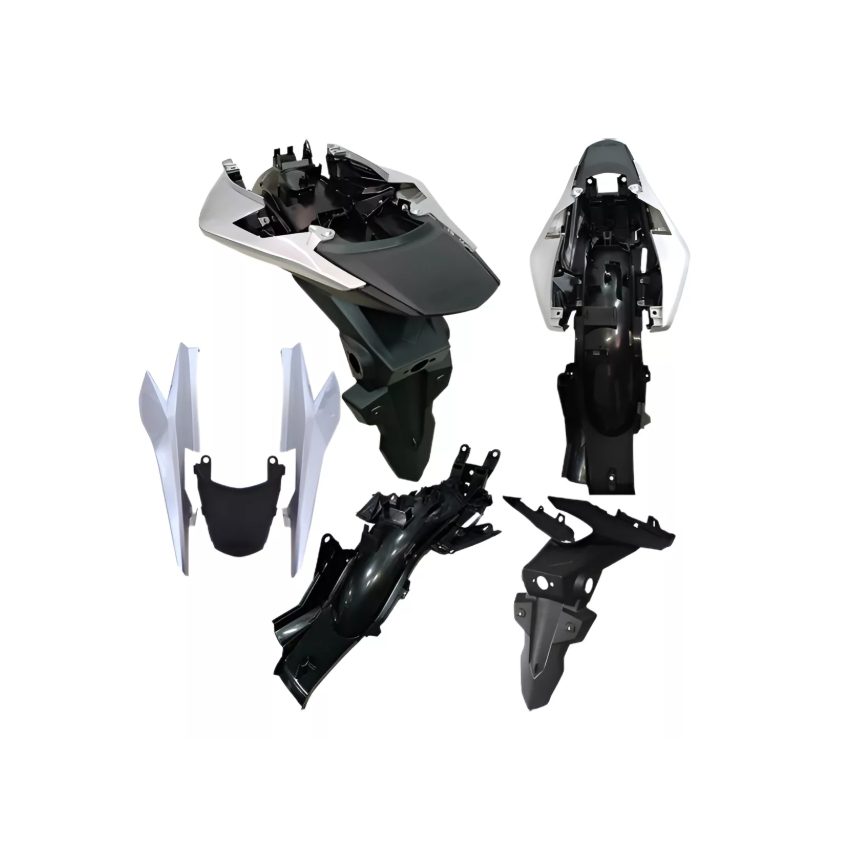 Kit traseiro CG Titan160 2016 a 2024 Paralama interno B(Parabarro)+Paralama de placa+Rabeta Titan 160 22 a 24 Prata Forc