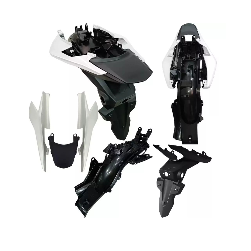 Kit traseiro CG Titan160 2016 a 2024 Paralama interno B(Parabarro)+Paralama de placa+Rabeta Titan 160 22 a 24 Prata