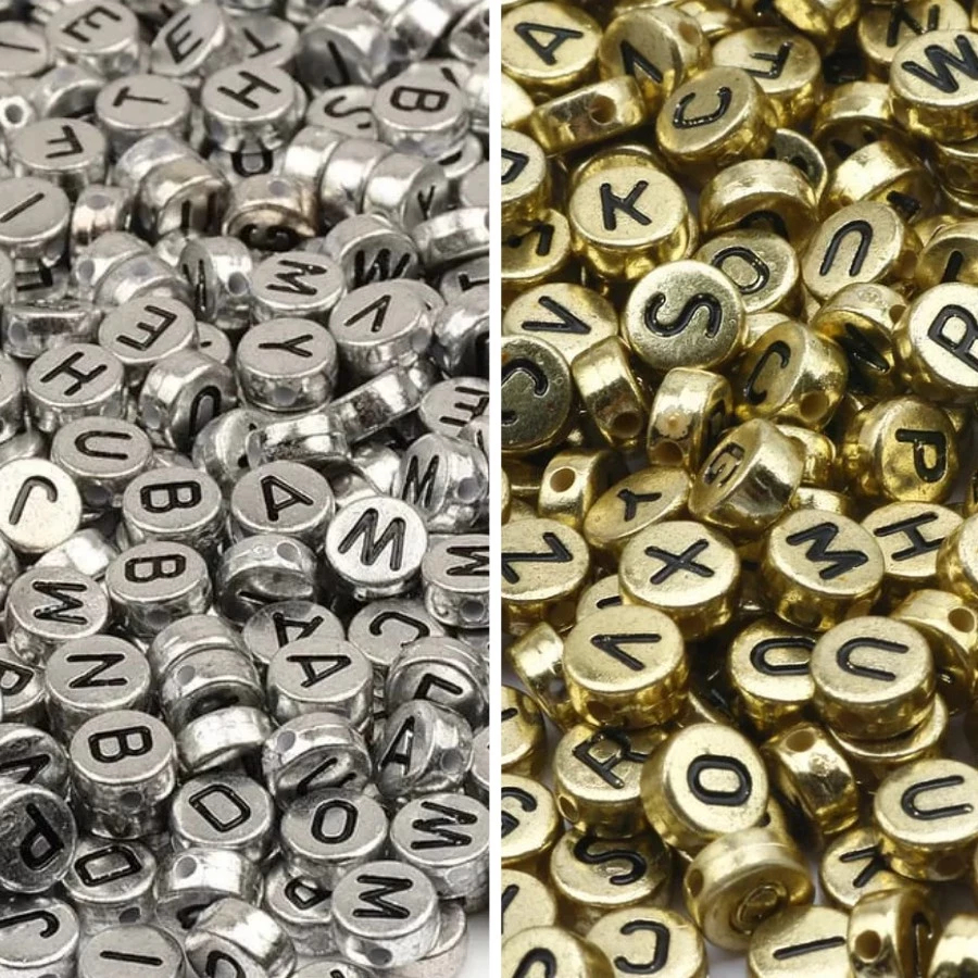 100/500/1000 Miçangas de Letras A-Z – Prata / Dourado / Misto