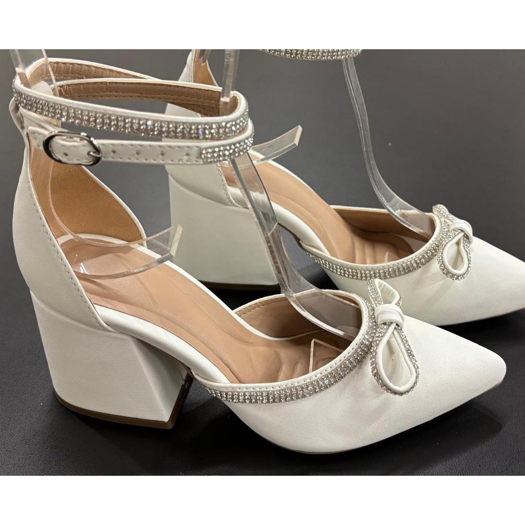 Saltos Altos Branco: Onde Comprar | BuscaProdutos