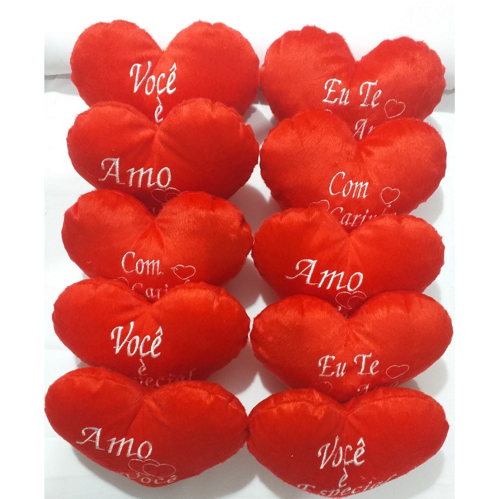 Combo 10 corações de pelúcia 20x15 cm - frases sortidas
