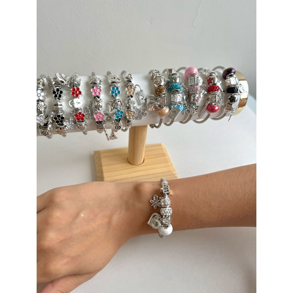 Pulseira Berloques Prateada Bracelete Pingentes Colorido Estilo Feminina Bijuteria Coração Brilho em Oferta na Shopee