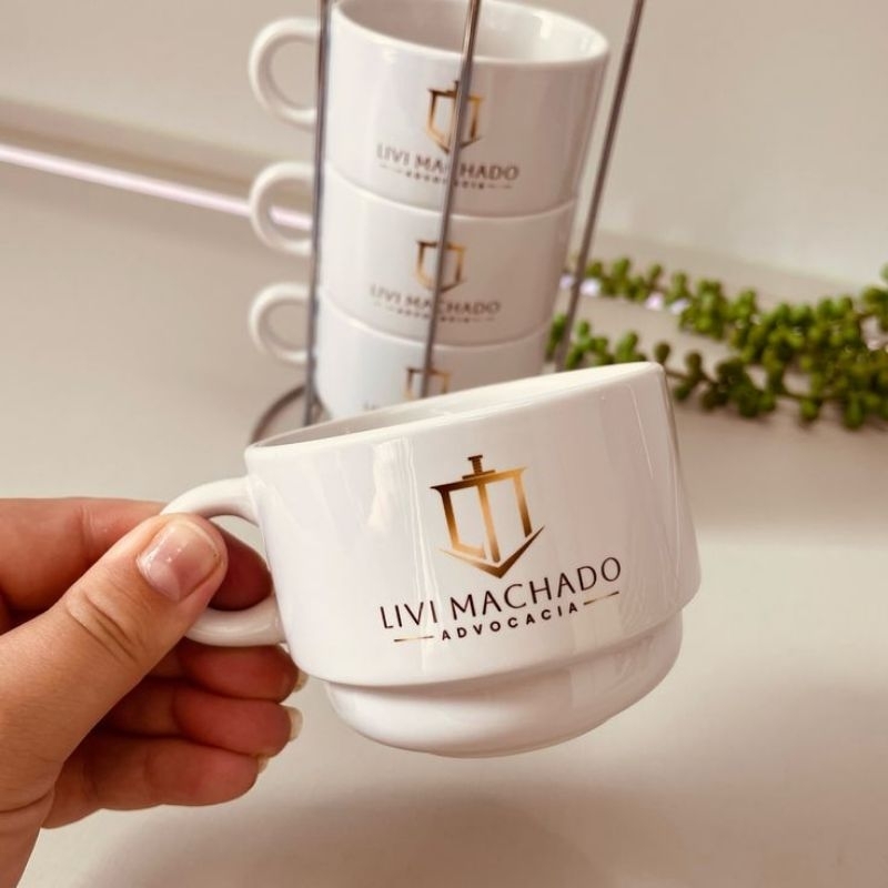 Xicara personalizada com suporte - Torre de xícaras de Porcelana- empresa presente.