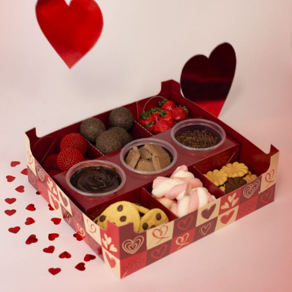 10 CAIXA FONDUE DIA DOS NAMORADOS CORAÇÕES 24X22X8 cm   5478 (IDEIA NAMORADOS 2025) em Oferta na Shopee