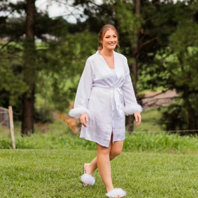 Robe Roupão Feminino Noiva Seda Plumas Madrinha Mãe da Noiva Casamento Luxo Debutante Salão Curto