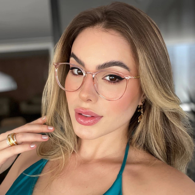 Óculos Feminino Redondo com Lente Transparente Proteção UV em Oferta na Shopee