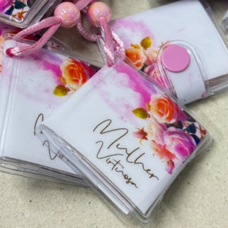 Chaveiro Bíblia Mulher Virtuosa Flores Rosa Com Pérola kit 12 peças B08 em Oferta na Shopee