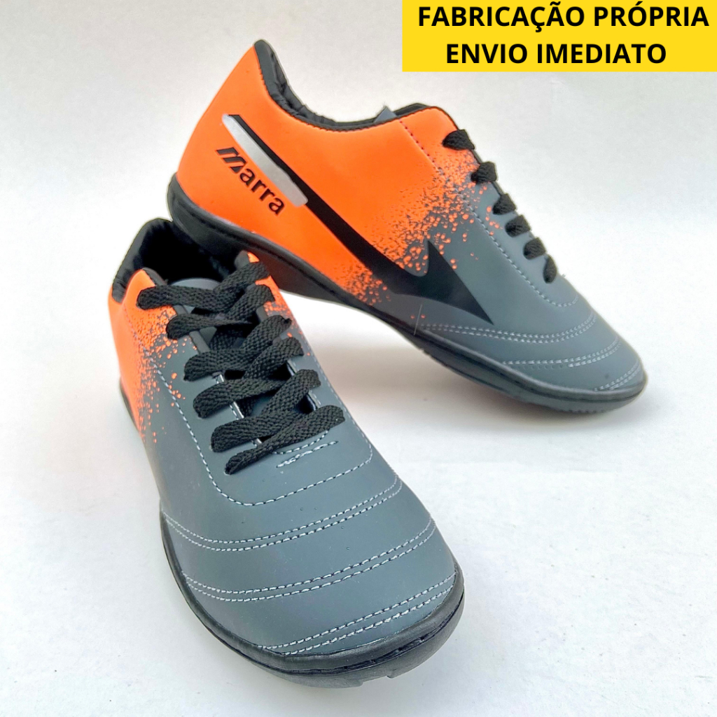 Tênis Chuteira SOCIETY e FUTSAL - ENVIO IMEDIATO✅ M-3 CINZA/LARANJA Super Reforçada Quadra Unissex