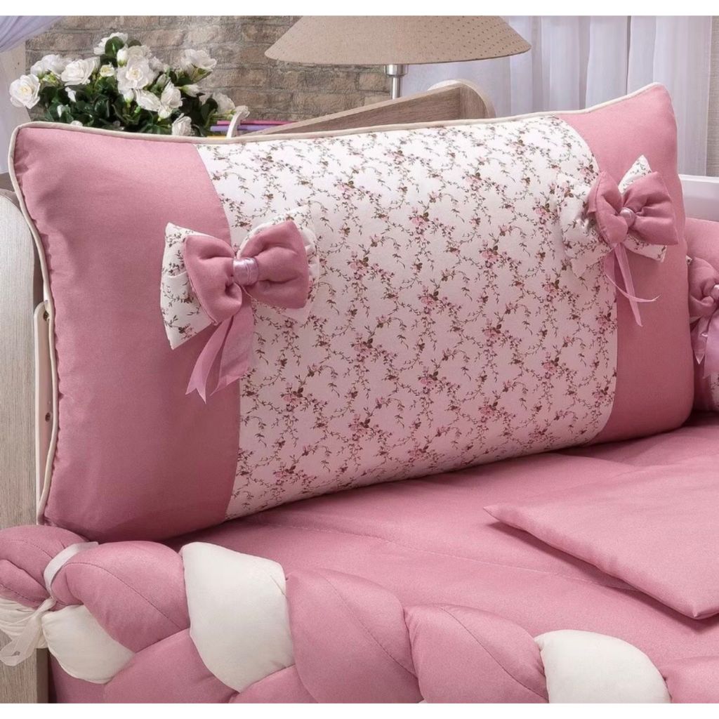 Kit Berço Americano 10 Peças Floral Rose Detalhe Laço Floral Lateral Trançado Menina + Saia de Berço