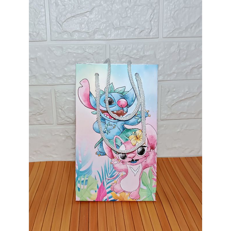 Sacolinhas Surpresa Personalizadas Festa Stitch Personalizado Com Nome e Idade Stitch (FAZEMOS TODOS OS TEMAS)