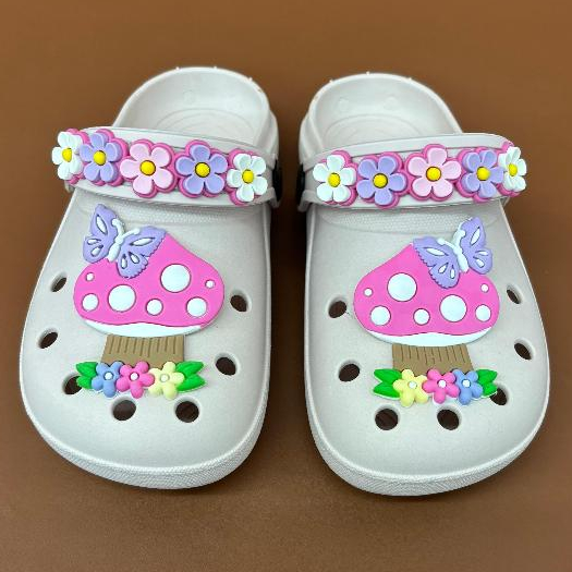 Babuche Sandália Cogumelo Flores Infantil Meninas Papete Chinelo Confortável