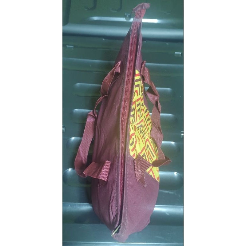 Bolsa sacola tiracolo térmica com zip, Sadia