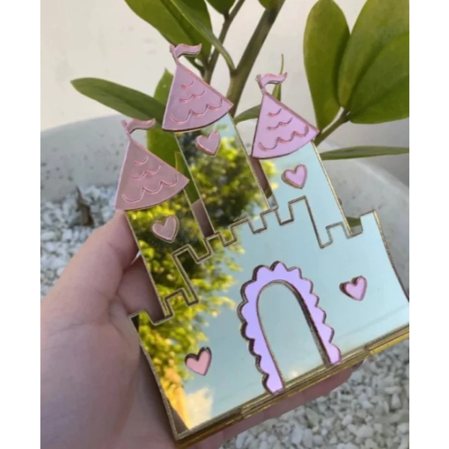 Castelo Princesa / Príncipe Acrílico Luxo- 13x10cm / Mini Castelo Acrílico para Personalizados de Luxo - Festa Realesa