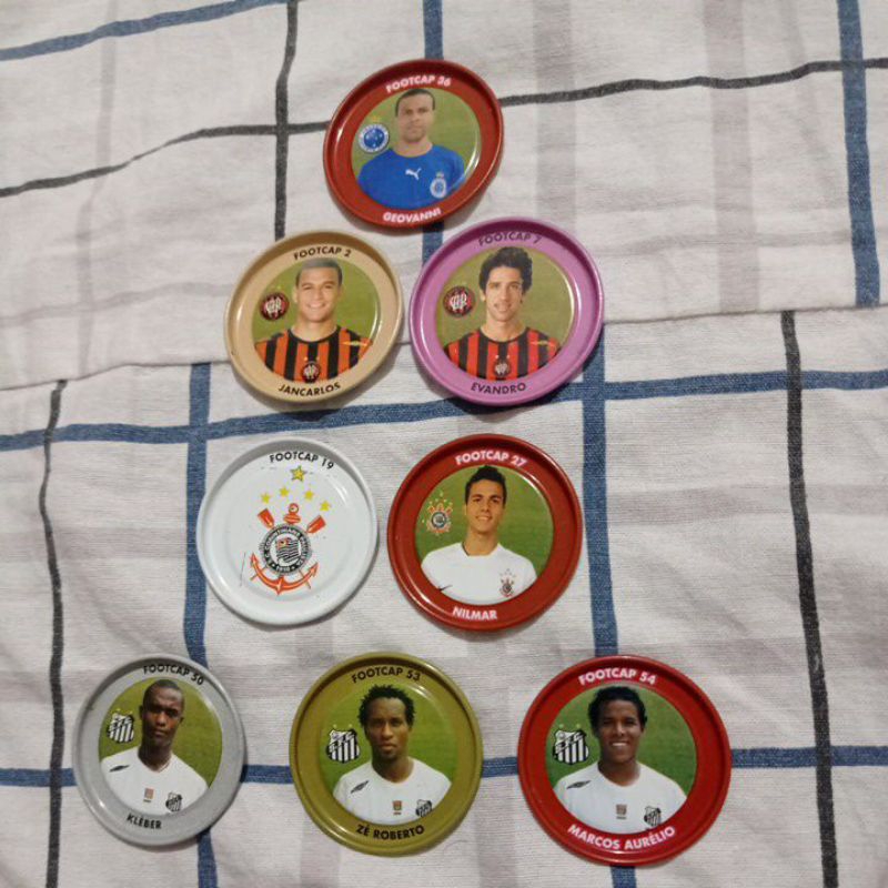 (Lote 71) - Lote com 8 tazos Brasileirão 2012 Panini