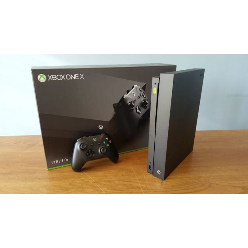 Xbox One X 1TB