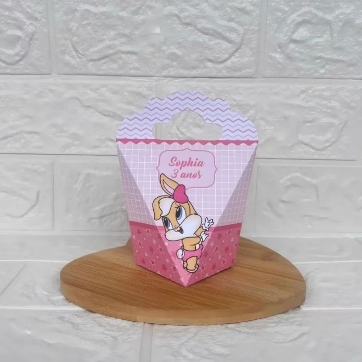 PEGUE E MONTE - Caixinha Coração Triangulove personalizada Baby Looney Toones Rosa -  Lembrancinhas-Festa de Aniversário