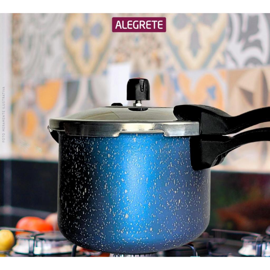 Panela Pressão Fechamento Externo Revestimento Anti-Aderente Alegrete Diversas cores 4,5 l