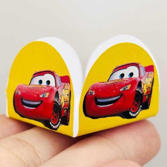 Forminha Personalizada Temática para festa | Doce Brigadeiro | Aniversario | CARROS - RELAMPAGO