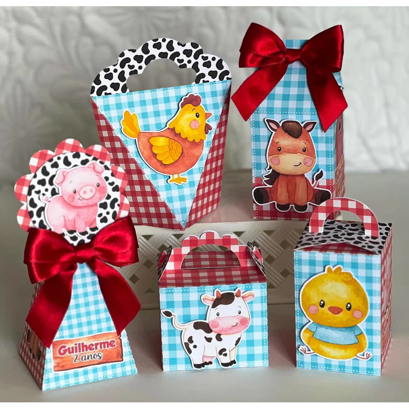 JÁ MONTADAS 20 Caixinhas com LAÇO FAZENDINHA MENINO Papelaria Personalizada Lembrancinha Aniversário