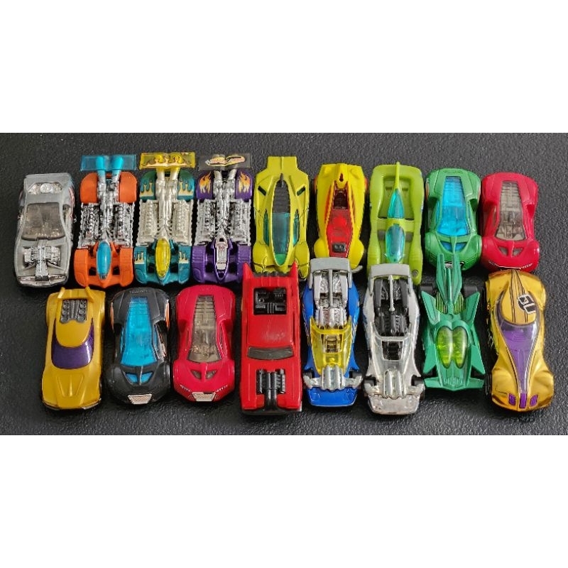 HOTWHEELS MODELOS QUE ESTREIARAM NO ACCELERACERS , WORD RACER, VIA 35, BATTE FORCE, MAX STEEL PARA CUSTOM - ESCOLHER