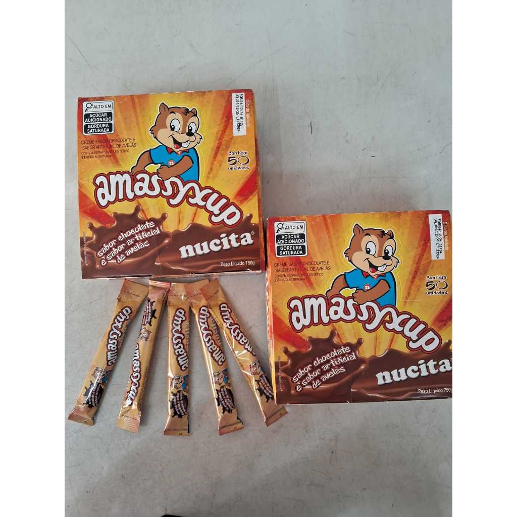 kit 02 caixas Creme de Avelãs e Chocolate Amassyxup Nucita 15g - Caixa 50 unds - Total 100 unds Doce
