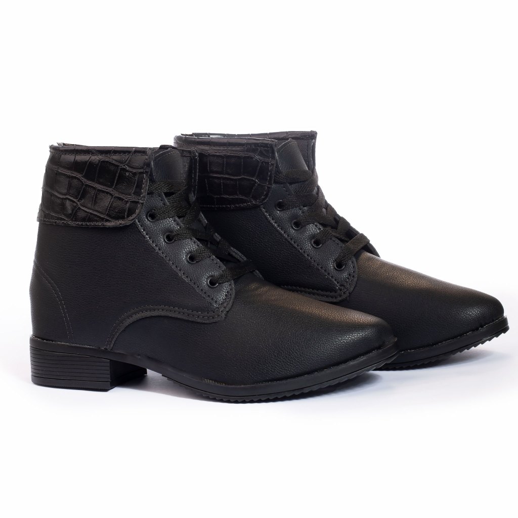 Botinha Feminina Cano Curto Bota Country Salto 2,5 cm Confortável Coturno Couro Sintético Ref.90