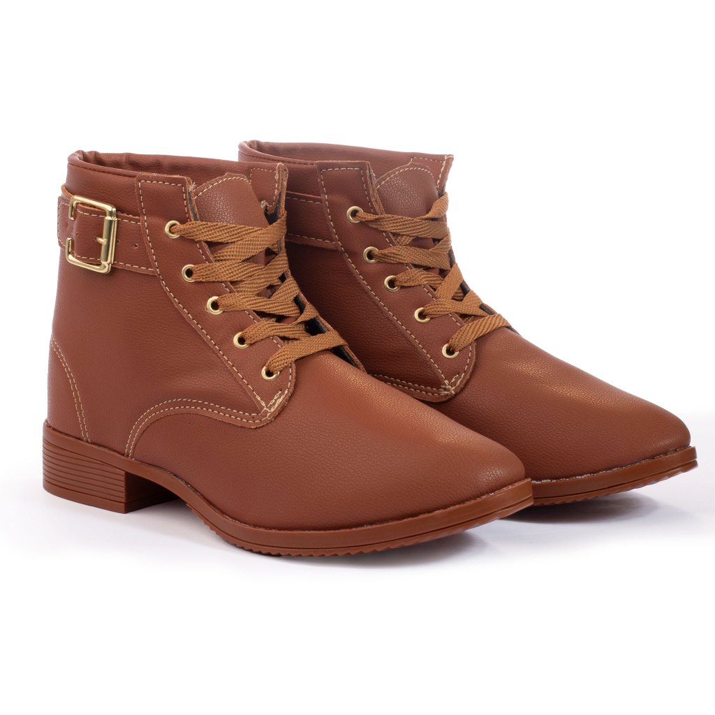 Bota Cano Baixo Feminina Coturno Couro Sintético Salto Baixo Detalhe em Fivela Botinha Moda Ref.91
