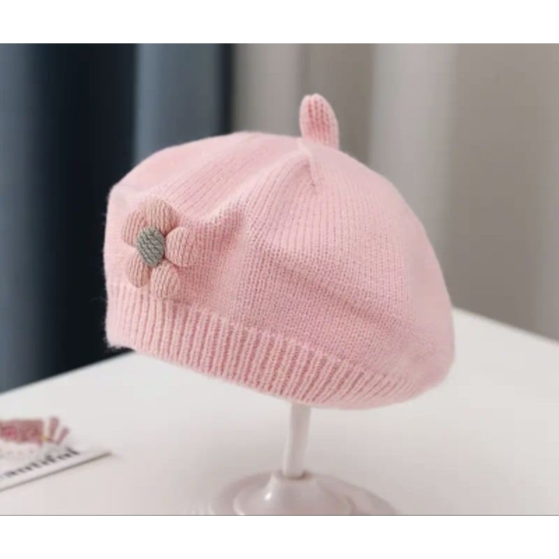 Boina Infantil Tricô Com Aplique Flor Cor Rosa