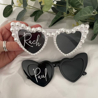 Kit 2 Óculos De Sol Coração Com  Pérola Casamento Festa Noiva Noivo Despedida de Solteiro em Oferta na Shopee