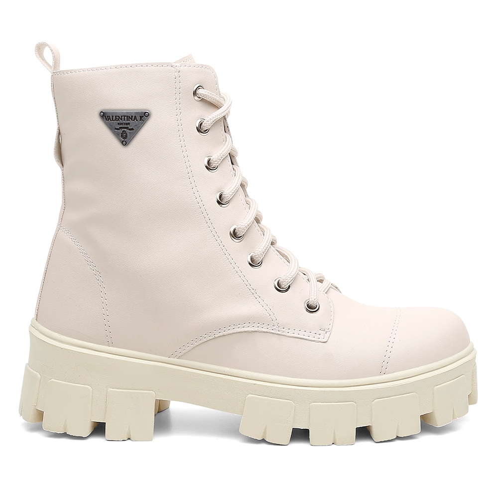 Coturno Bota Feminino Cano Médio Tratorado Valentina Casual Confortável Preto e Off-White