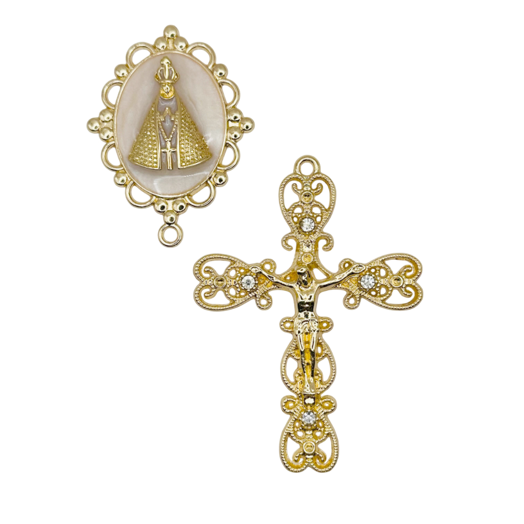 Variedade de Entremeios Nossa Senhora Aparecida dourado crucifixo terço strass terço noiva presente em Oferta na Shopee