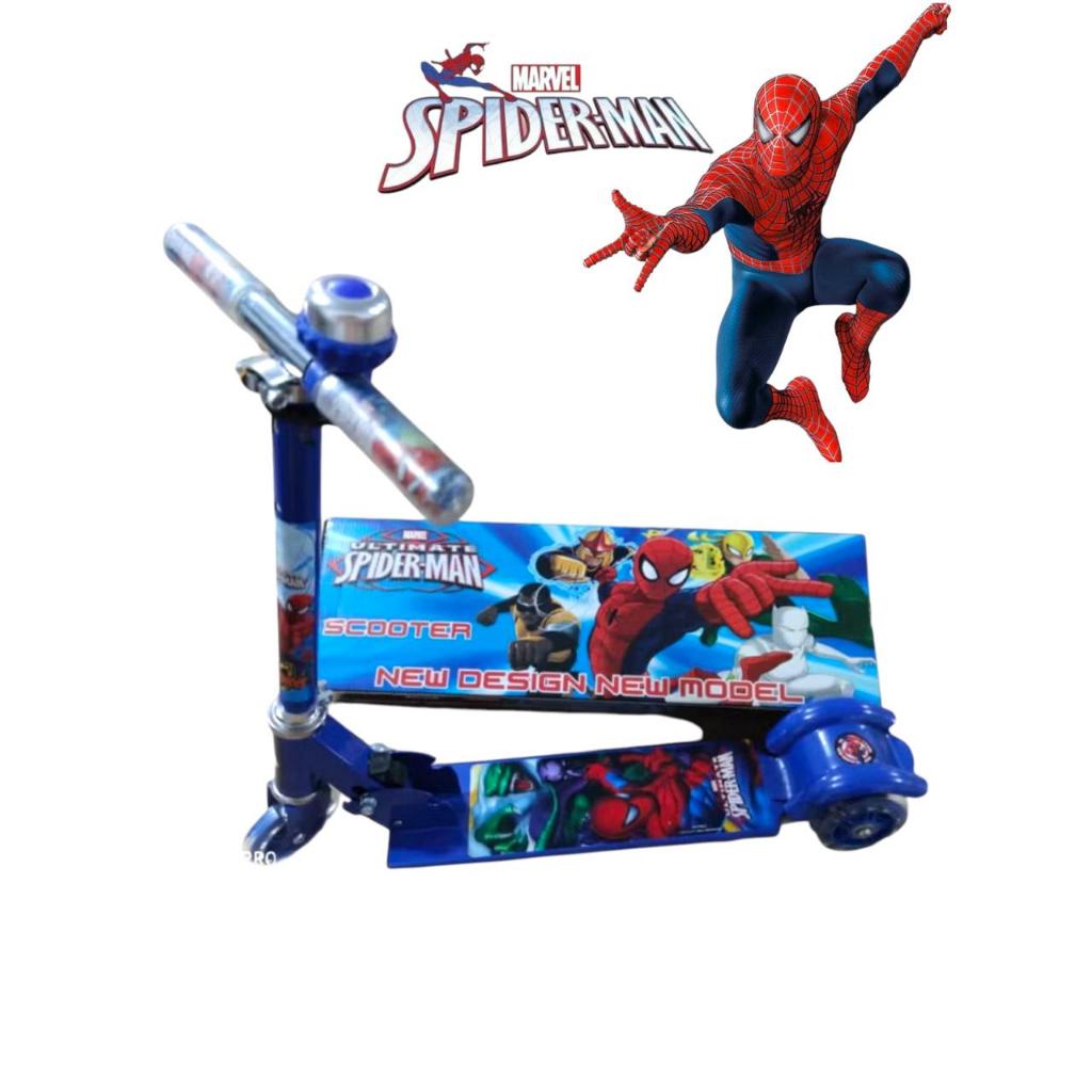 Patinete Infantil Metal Scooter 3 Rodas com Luz de LED e Buzina - Homem Aranha