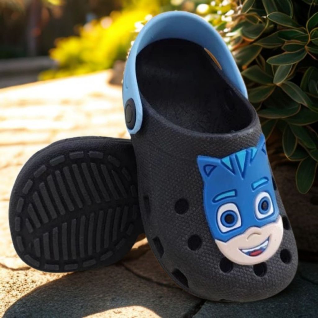 Babuche Infantil  Pj Mask Menino Gato Escolar Piscina Praia Anatomico Leve Sandalia Papete Chinelo