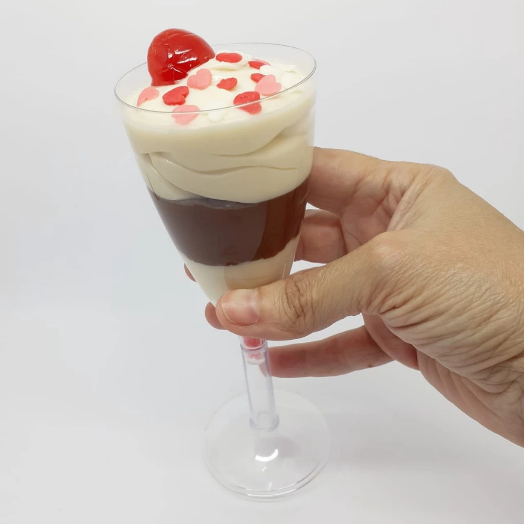 24 Un Taça 150ml  Salut Champagne Descartável Acrílico Evento Aniversário Formatura Casamento Champanhe Espumante Bebida