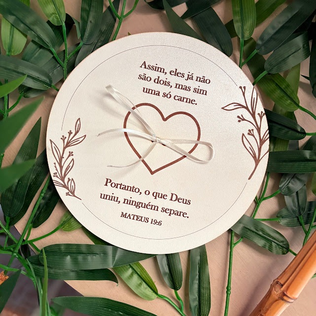PORTA ALIANÇAS MDF BRANCO MATEUS 19:6  CASAMENTO CRISTÃO ASSIM ELES JÁ NÃO SÃO DOIS em Oferta na Shopee