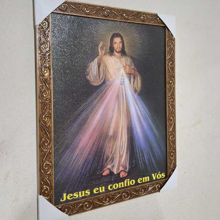 QUADRO JESUS MISERICORDIOSO 34X44 CM RESINADO MOLDURA DOURADA