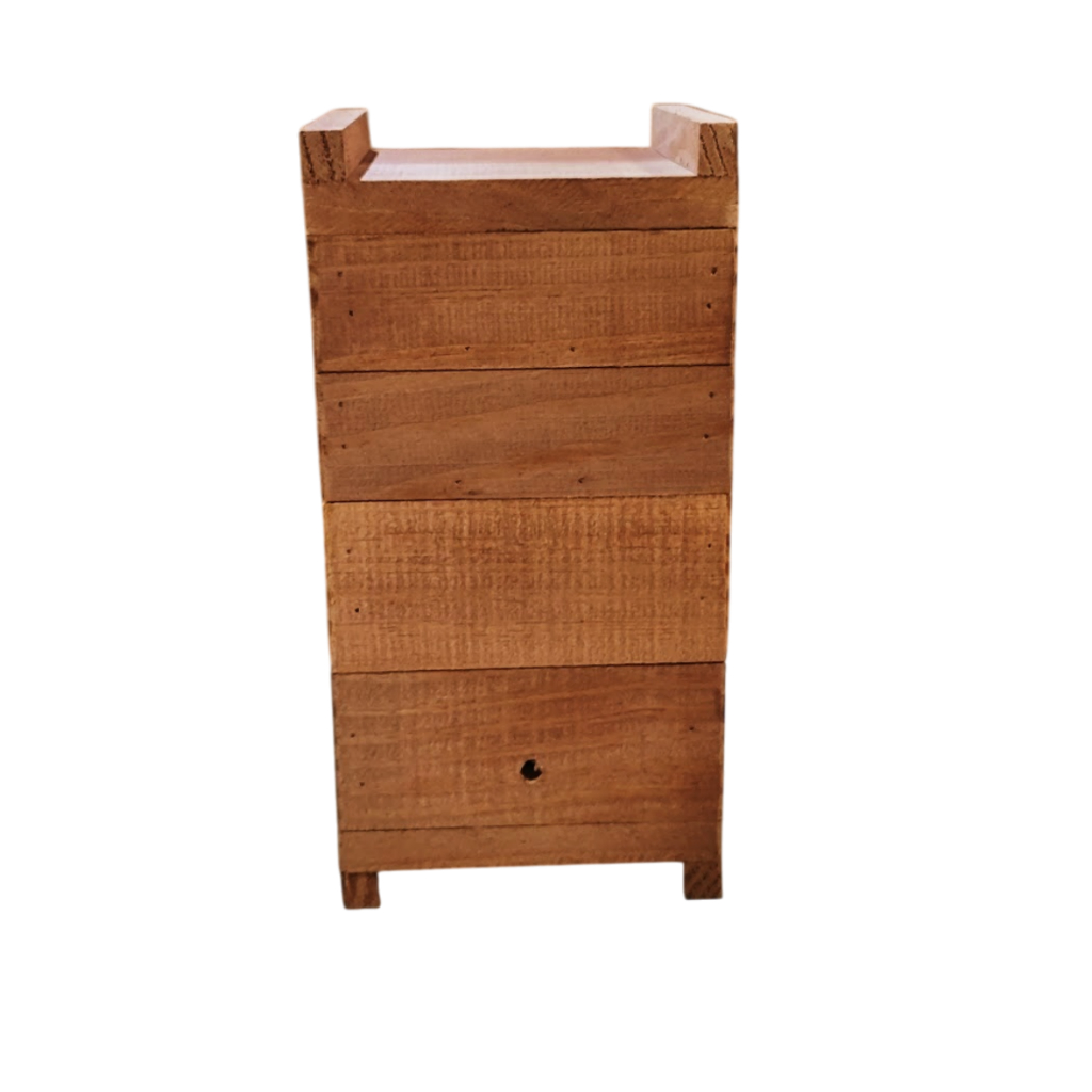 Caixa Para Abelhas Jataí, 12x12 Interno, Madeira de Pinus, Jatái, Mirim, Sem Ferrão Com 2 Melgueiras  Modelo Inpa